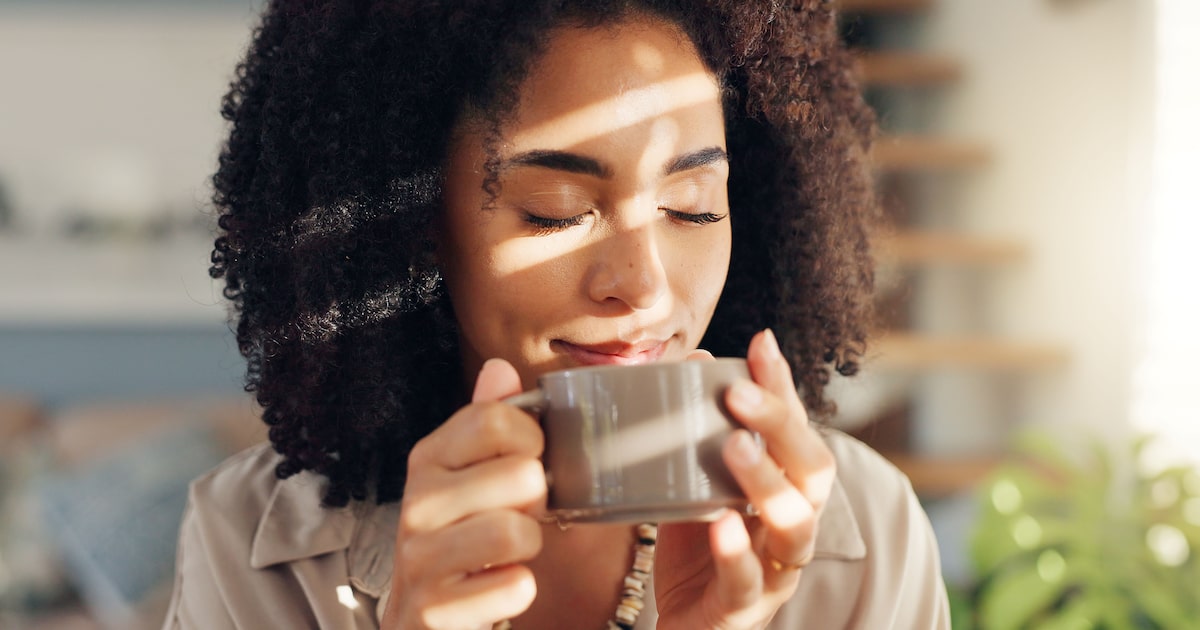 Consumo de três bebidas é associado a maior longevidade, segundo estudo; veja quais são