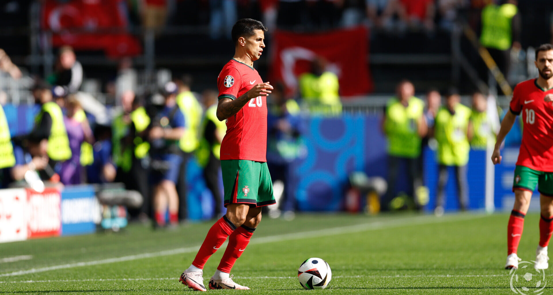 «Se os adeptos quiseram o Rui Costa como presidente, foi a melhor opção»