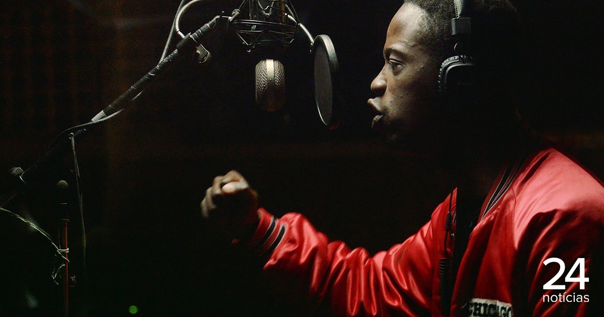 Rapper Ghoya detido em Setúbal durante sessão de estreia de documentário sobre a sua vida - Atualidade