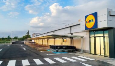 Trabalhador do Lidl despedido por ter sido apanhado a levar produtos escondidos para o carro: tribunal teve a última palavra