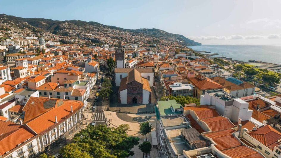Sé Catedral do Funchal fica na Ilha da Madeira, em Portugal (Foto: VisitMadeira, Divulgação).