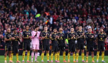 Manchester United de Ruben Amorim chega aos 120 milhões de euros por dupla da Bundesliga