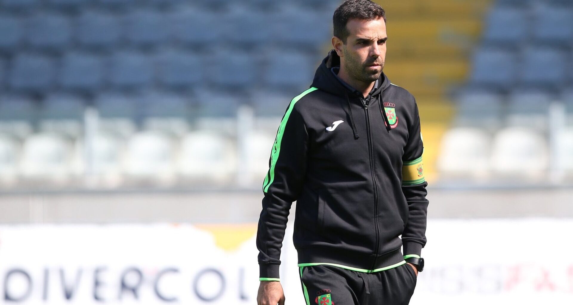 «Quando se fala em ir para fora, muitos treinadores pensam logo no lado económico»