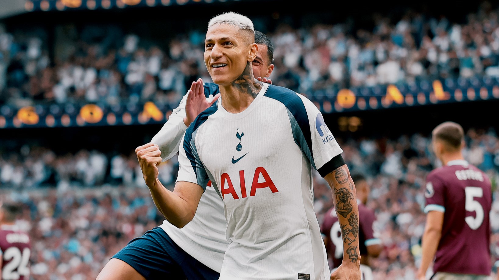Richarlison marca golaço no Arsenal x Tottenham