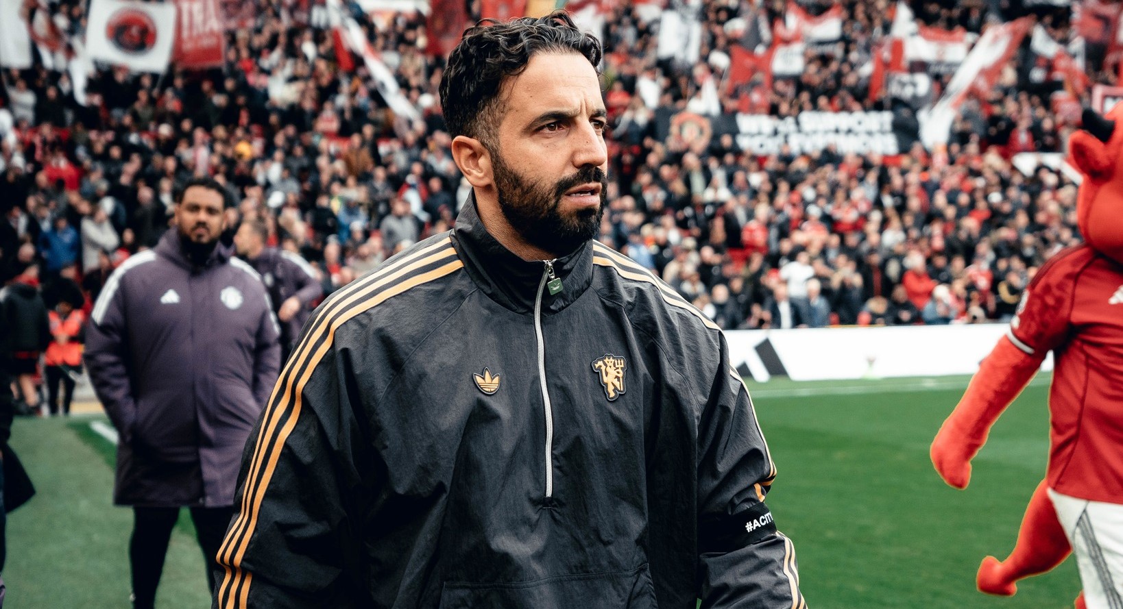 «É alguém que consegue transmitir-te energia e paixão para fazer parte da sua equipa e dar tudo por ele»