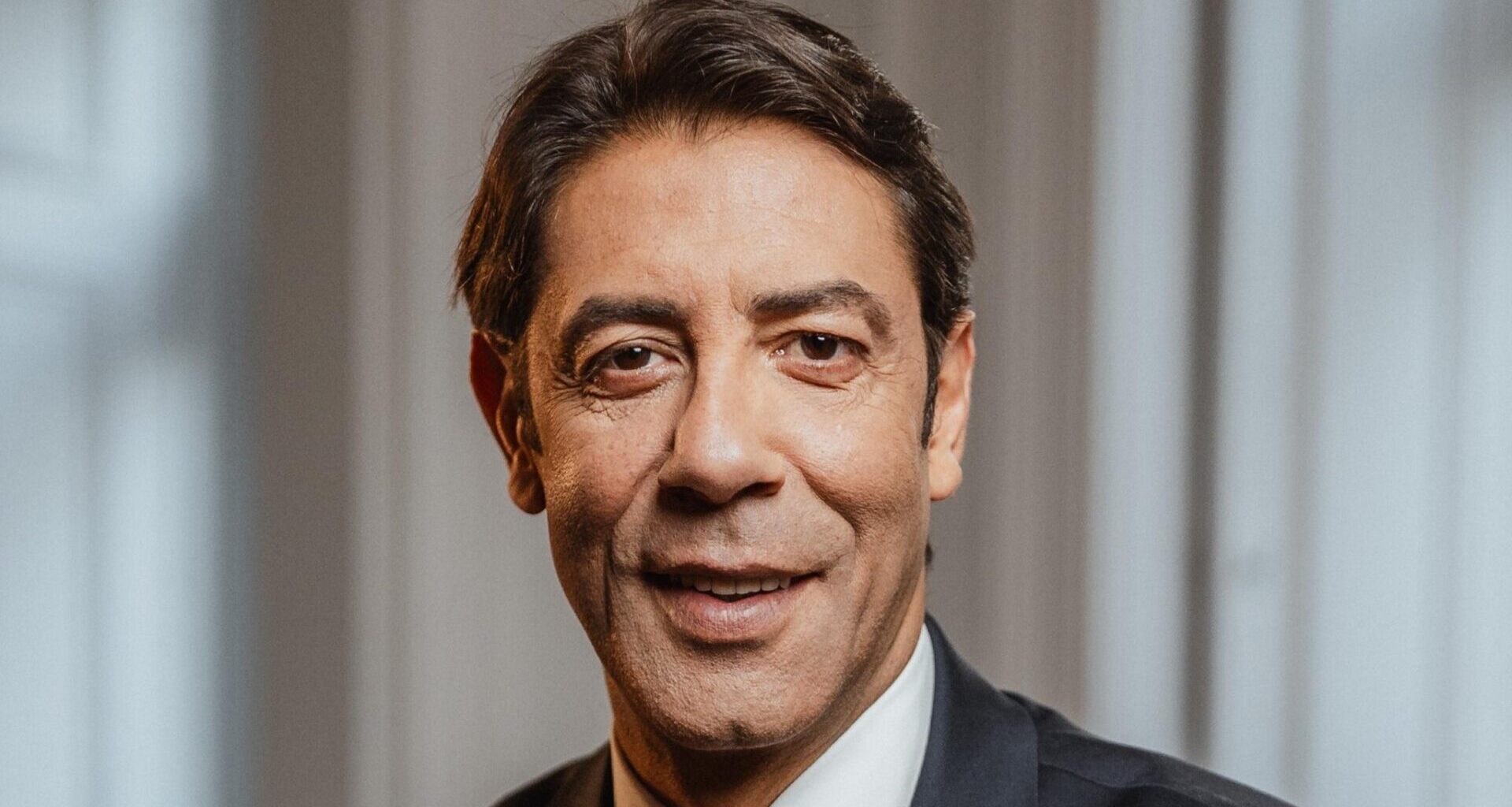 Os candidatos presentes na tomada de posse de Rui Costa (e os que faltaram)