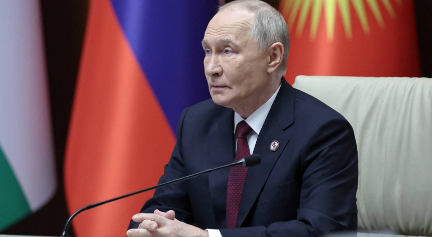 Putin admite cessar-fogo se Kiev ceder territórios reivindicados por Moscovo