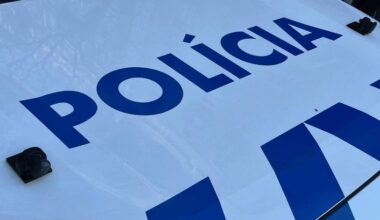 Três alunos feridos por rebentamento de petardos em escola de Lisboa