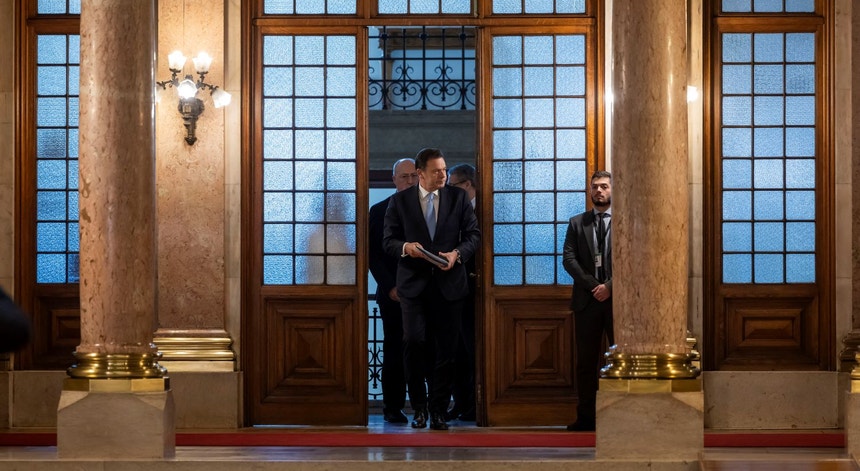 Montenegro diz que greve geral apenas serve interesses políticos de PCP e PS