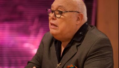 Siga-nos no Google News