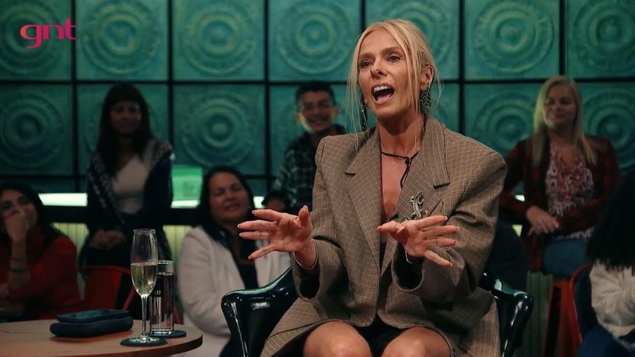 Adriane Galisteu revela trollagem de Silvio Santos: "Dá uma rodadinha!"