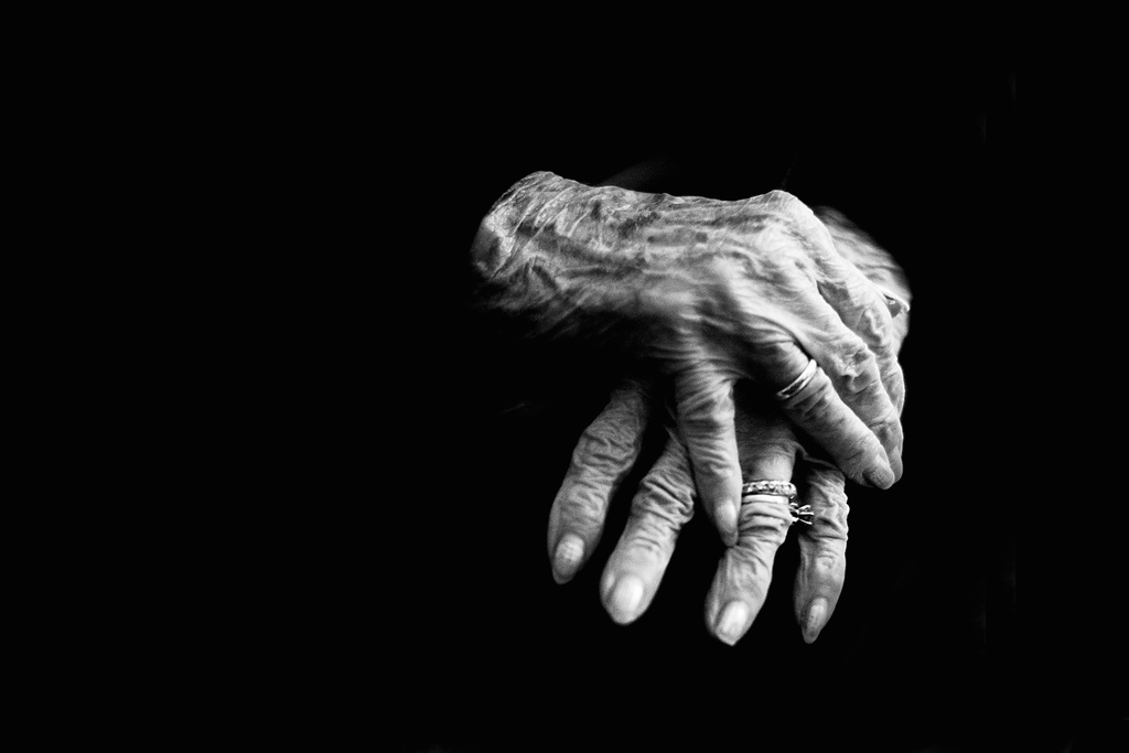 Acordo multimilionário para novo medicamento contra Parkinson