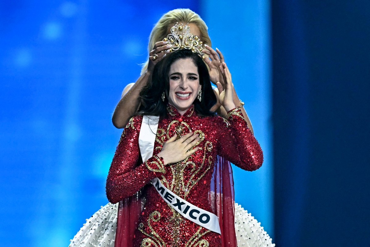 Após polêmica com apresentador, mexicana vence o Miss Universo 2025
