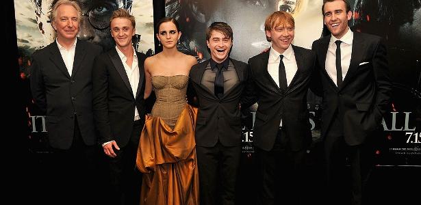 Alan Rickman, Tom Felton, Emma Watson, Daniel Radcliffe, Rupert Grint e Matthew Lewis na pré-estreia de