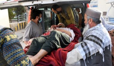 Sismo de magnitude 6,3 faz dezenas de mortos no norte do Afeganistão