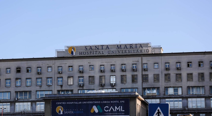 Hospital de Santa Maria suspende dermatologista Miguel Alpalhão