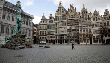 Bélgica entra hoje num ciclo de três dias de greve geral que vai afetar transportes, voos e serviços públicos