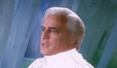 'Pegou o dinheiro e fugiu'