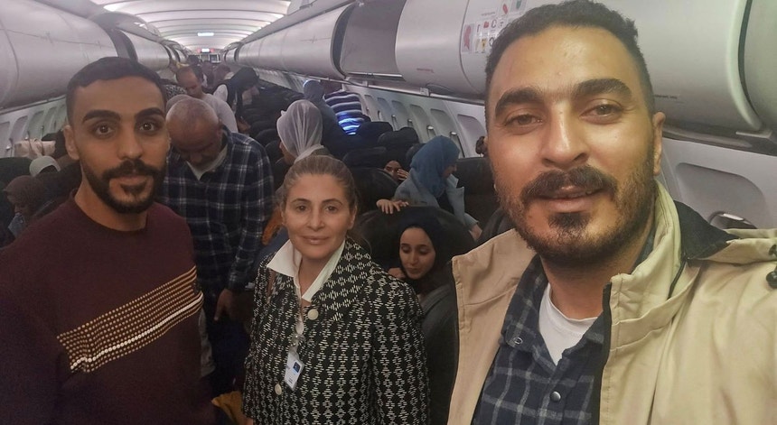 Israel suspeito de esquemas para facilitar saída de palestinianos de Gaza