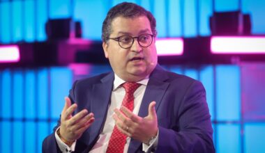 Baixo salário em Portugal deve-se a economia ser das "menos avançadas" da UE