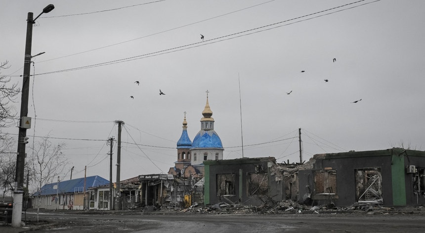 Rússia interceta vaga de drones ucranianos em várias regiões