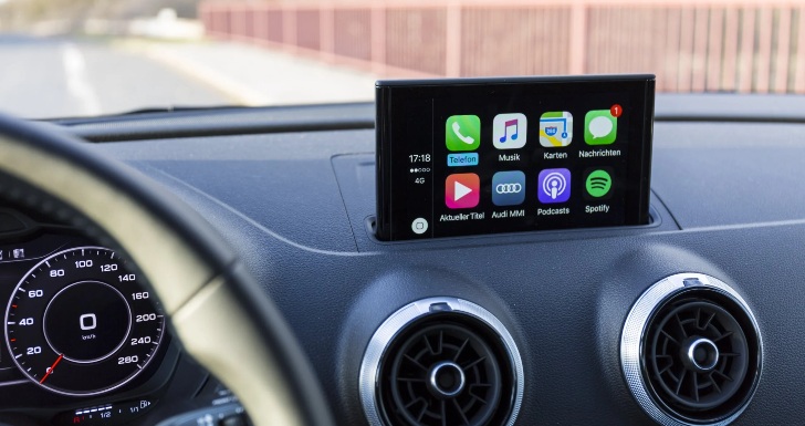 CarPlay Apple iOS 18.4