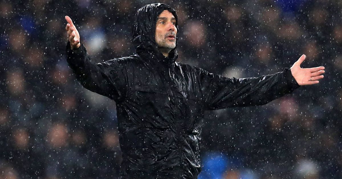 «Perguntem ao agente dele»: Guardiola irritado com situação de jovem promessa