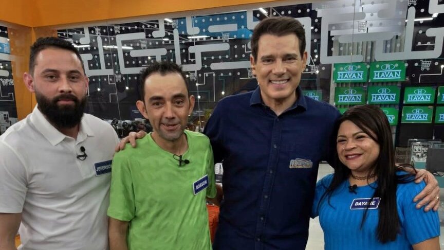 Família Silva se destaca no “Comprar é Bom, Levar é Melhor” do SBT. Veja! - Rádio Rural