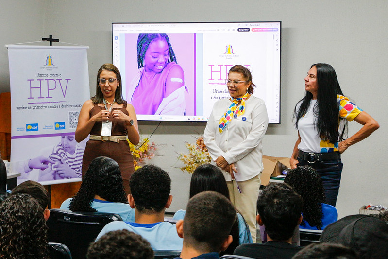 Saúde e Educação promovem palestra sobre HPV em escola do Recanto das Emas