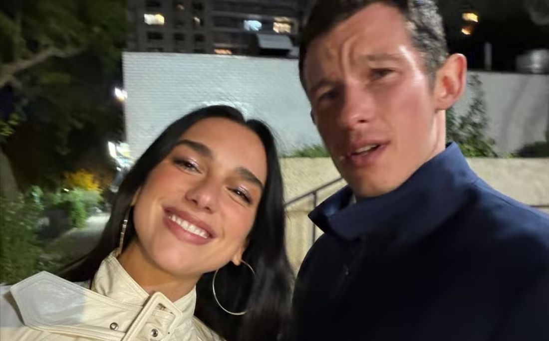 Quem é Callum Turner, o noivo de Dua Lipa que não veio ao Brasil com a cantora