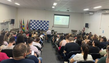 Blumenau reforça atenção à gestante com capacitação sobre o pré-natal