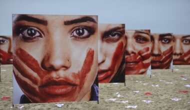 PJ debaixo de fogo por post nas redes sociais. "A vítima é que tem culpa?"