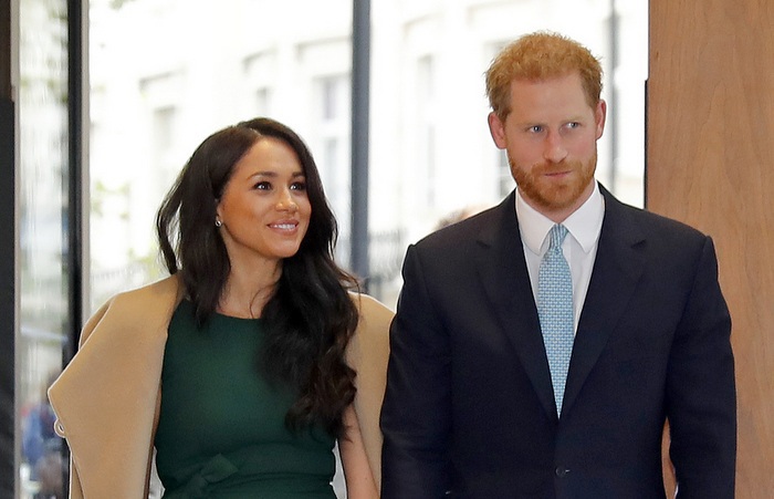 Harry e Meghan pedem para Kris Jenner apagar fotos de festa; veja