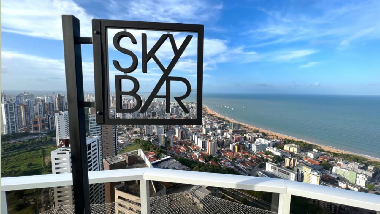 Este é o prédio mais alto do Nordeste e o oitavo mais alto do Brasil