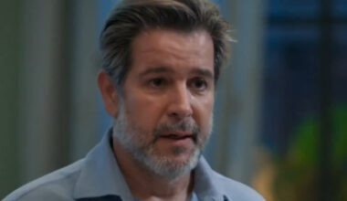 Ferette dá flagra na filha com outra mulher