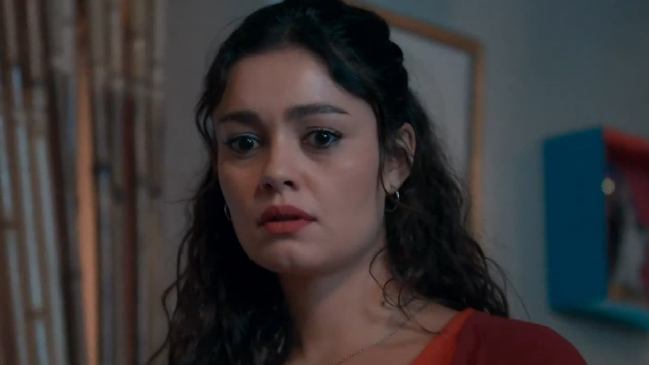 Gerluce tenta roubar Arminda e é pega em flagrante