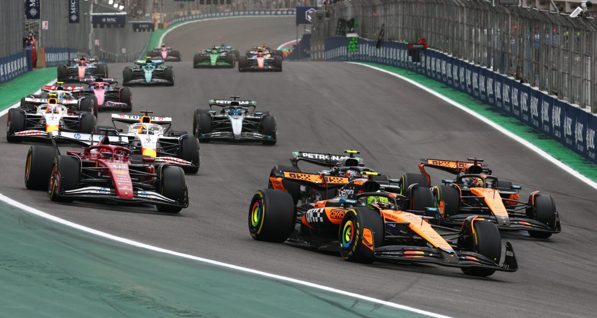 GP São Paulo F1: McLaren questiona FIA sobre troca de unidade motriz da Red Bull