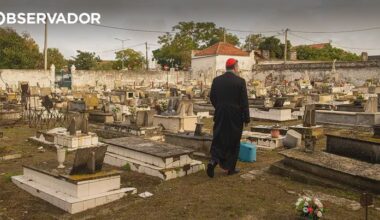 Alhos Vedros. Cemitério foi profanado e corpos desmembrados – Observador