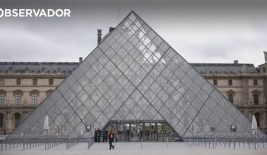 Dois dos suspeitos do roubo no Louvre têm uma relação – Observador