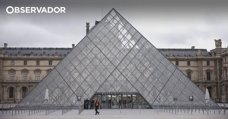 Dois dos suspeitos do roubo no Louvre têm uma relação – Observador