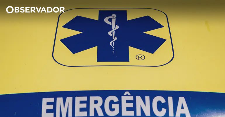 Dois mortos em carro que caiu em praia fluvial – Observador