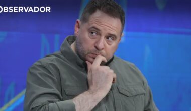 Ucrânia. Demissão de n.º2 de Zelensky causa "mini-revolução" – Observador