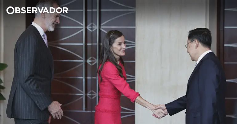 Sánchez desafia UE e convoca reis para cortejarem a China – Observador