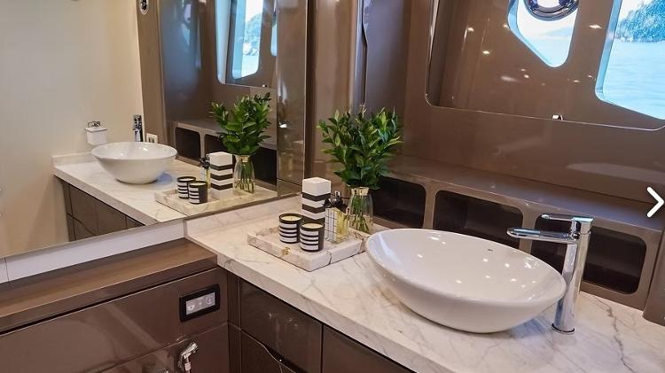 Lancha está avaliada em R$ 15 milhões 