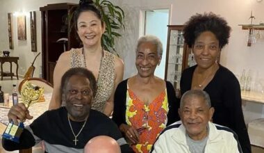 João Schmidt conversa com os jornalistas em entrevista coletiva no CT Rei Pelé. (Foto: Juliana Yamaoka/ Lance!)