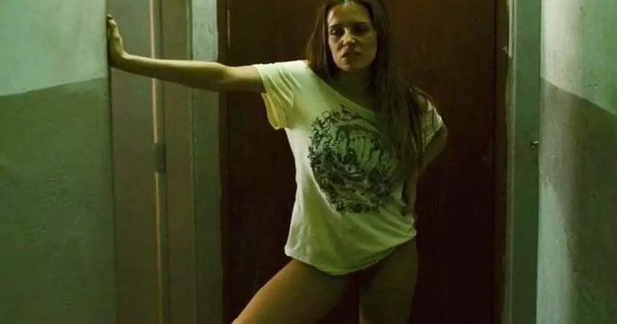 Bruna Surfistinha 2 | Veja primeira imagem de Débora Secco na continua