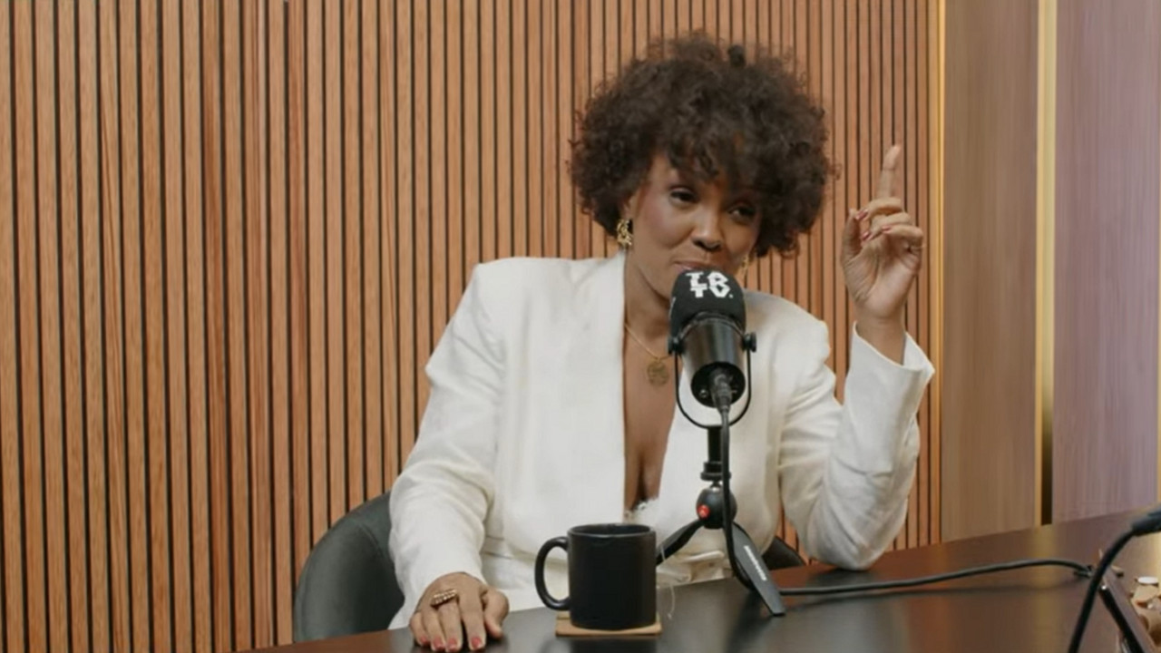 Isabel Fillardis detalha drama familiar e doença rara do filho