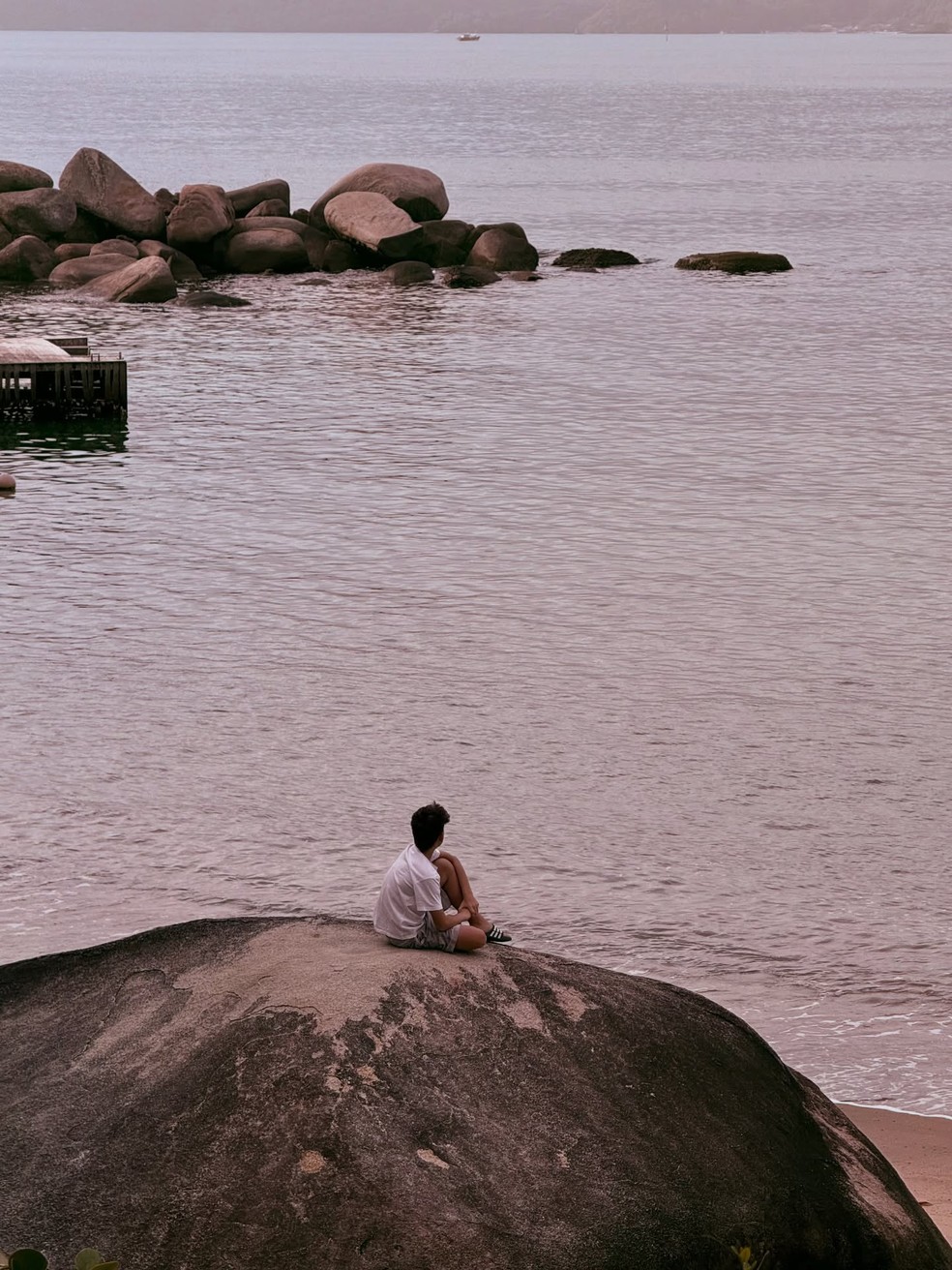 Lembra dela? Ex-Malhação, Joana Balaguer posa com a família — Foto: Reprodução/ Instagram