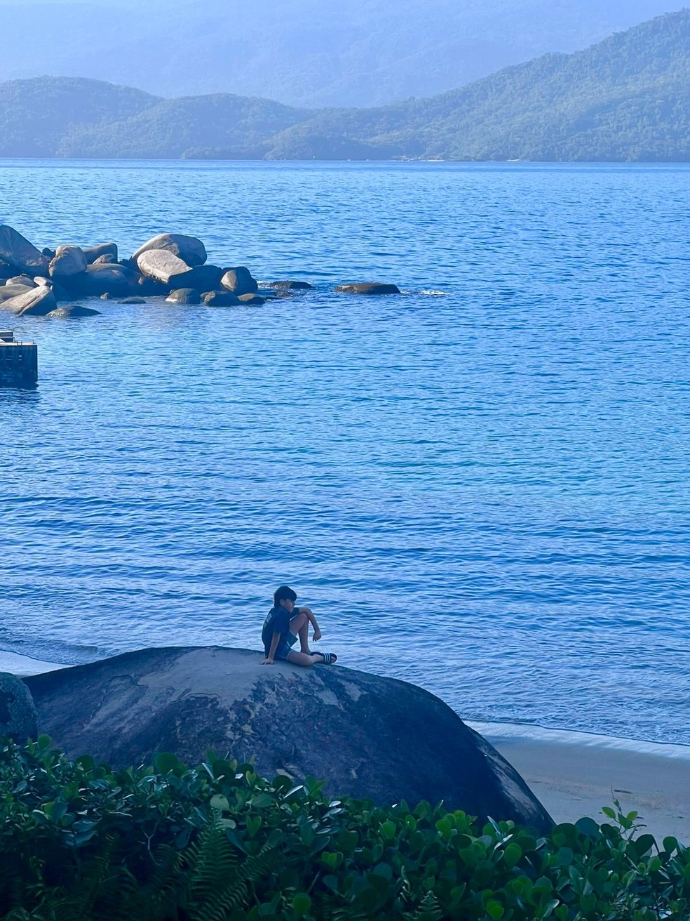 Lembra dela? Ex-Malhação, Joana Balaguer posa com a família — Foto: Reprodução/ Instagram