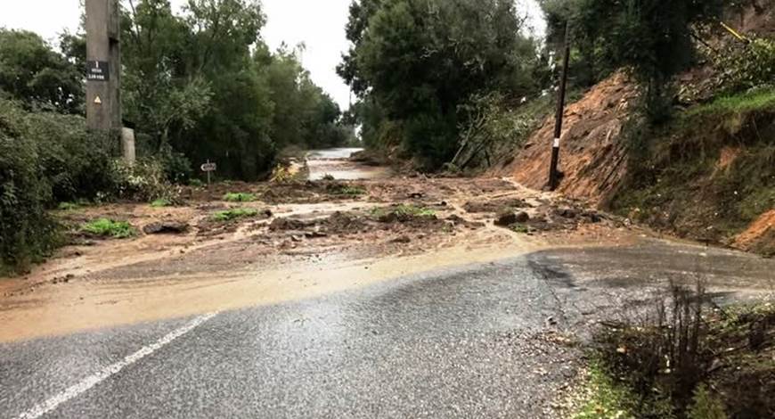 VILA DE REI: Chuva e vento provocam condicionamentos vários